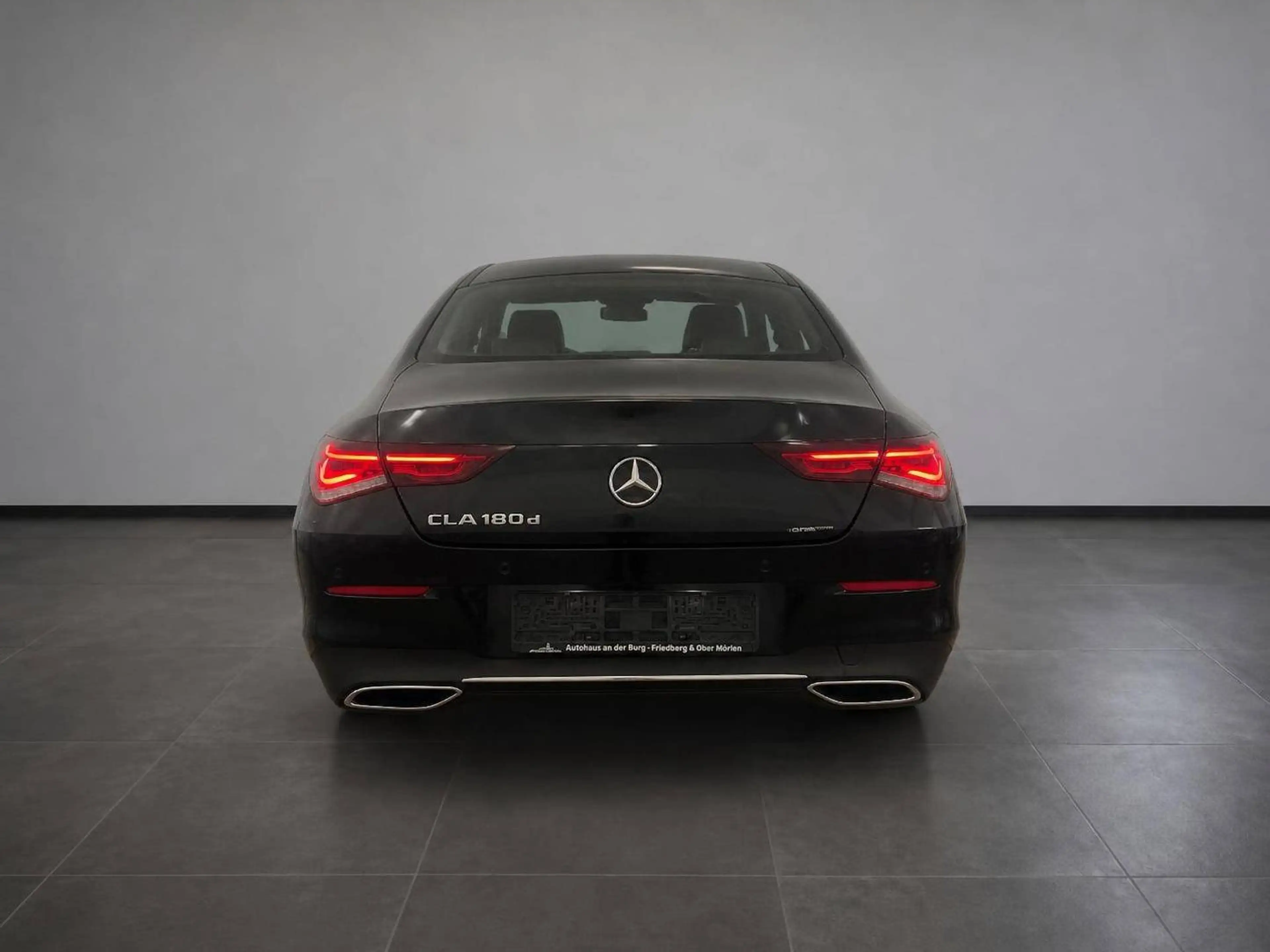 Mercedes-Benz CLA 180 CLA 180 d*Navi*DAB Radio* — photo 6