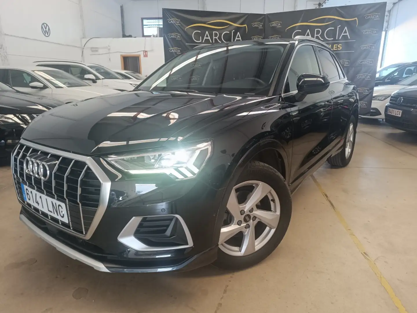 Audi Q3 35 TDI Advanced quattro S tronic 110kW Schwarz - 2