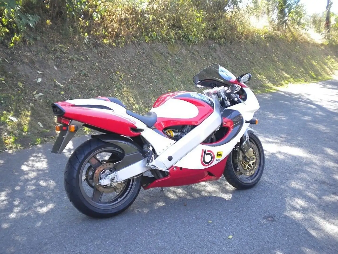 Bimota SB 6 Bílá - 2