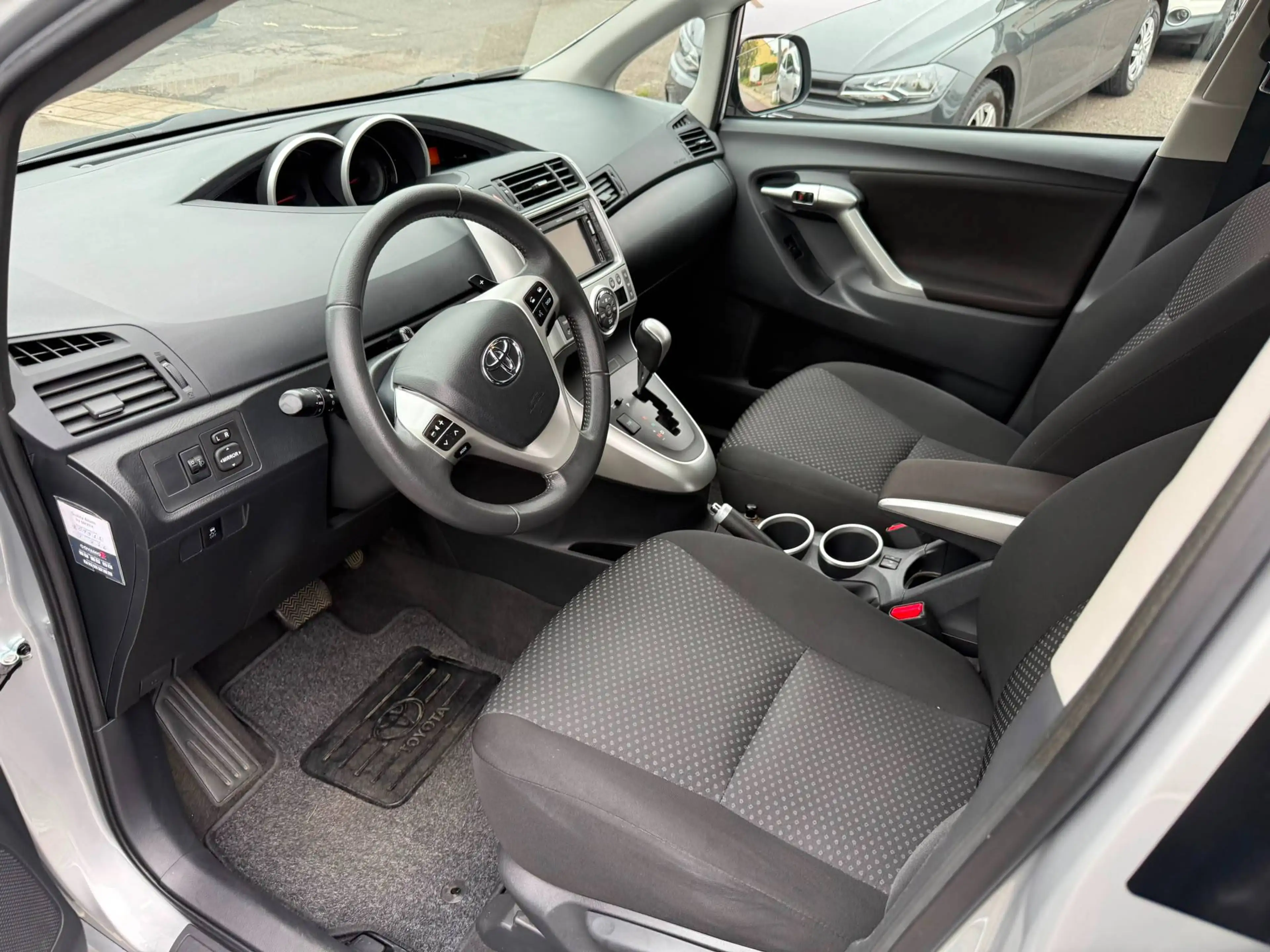 Toyota Verso Verso 1.8i S 7pl.**12M GARANTIE** — photo 13