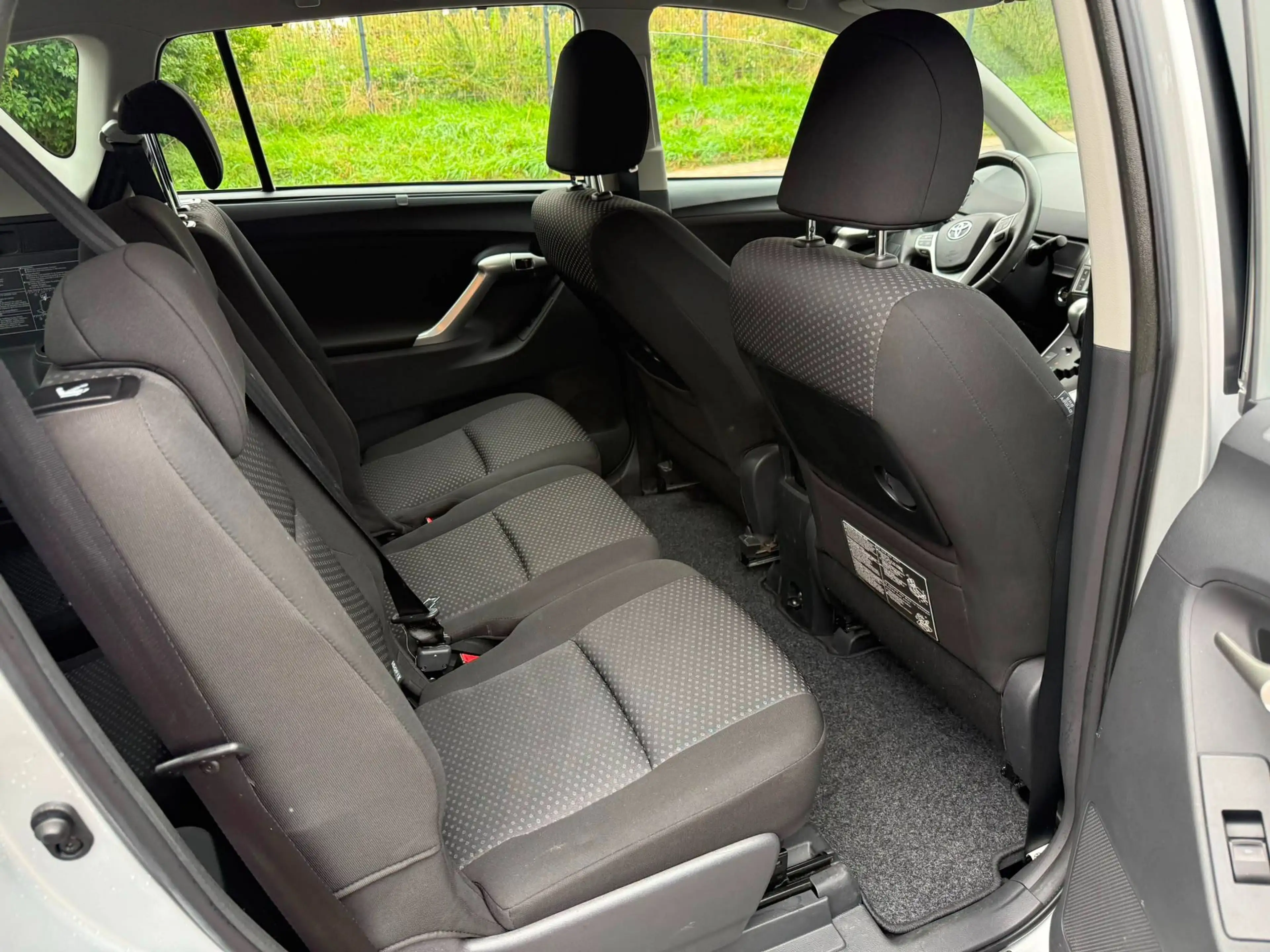 Toyota Verso Verso 1.8i S 7pl.**12M GARANTIE** — photo 10