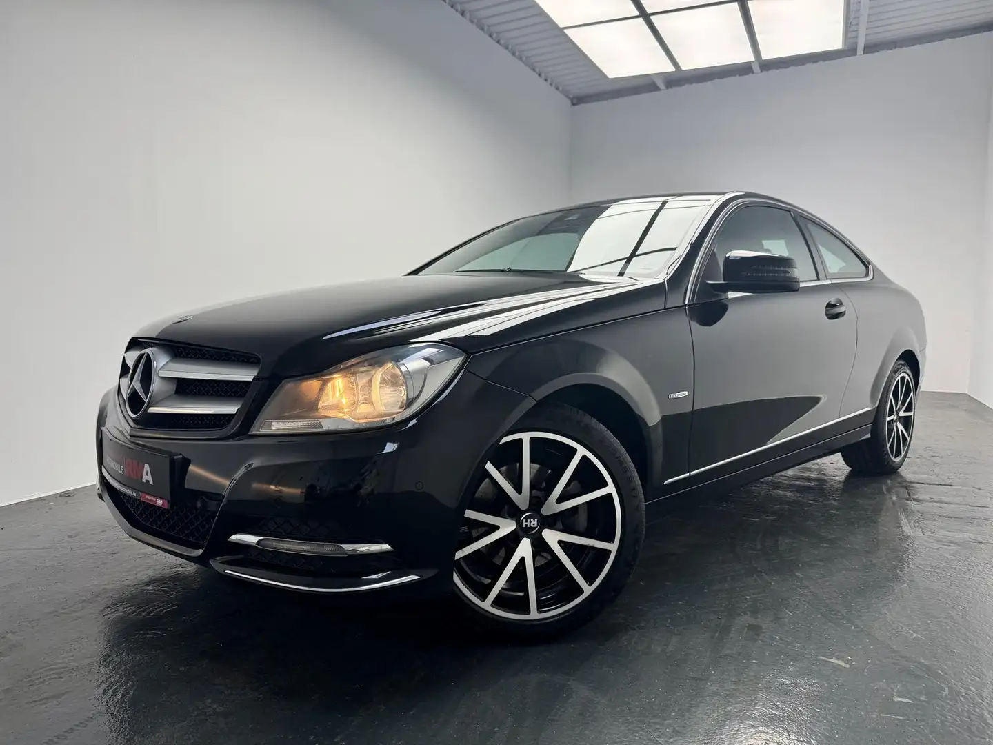 Mercedes-Benz C 180 CGI BlueEfficiency 1.8 CGI+AHK+NAVI+KLIMA+ Schwarz - 1
