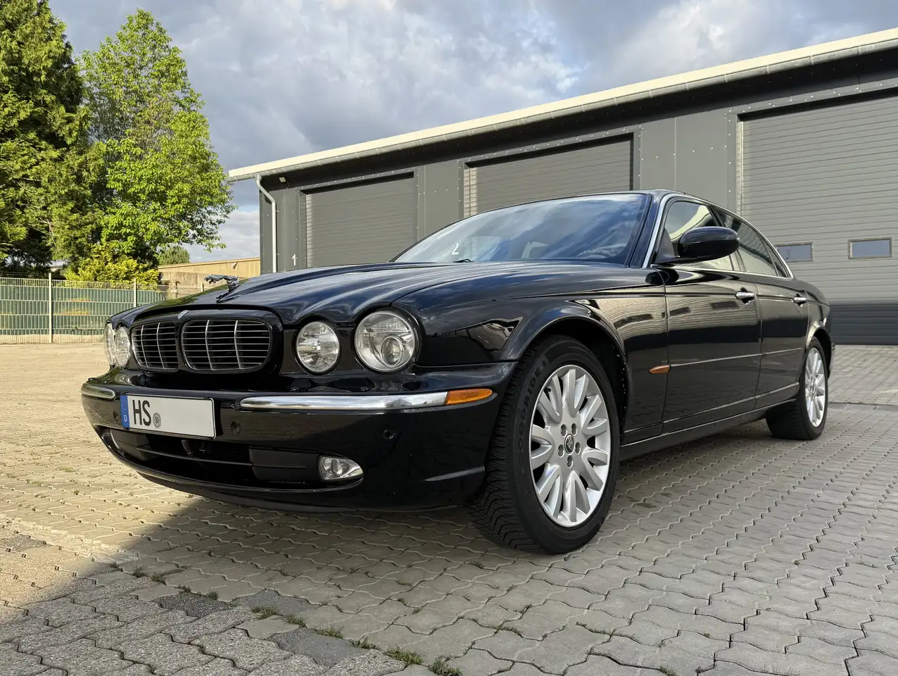 Jaguar XJ8
