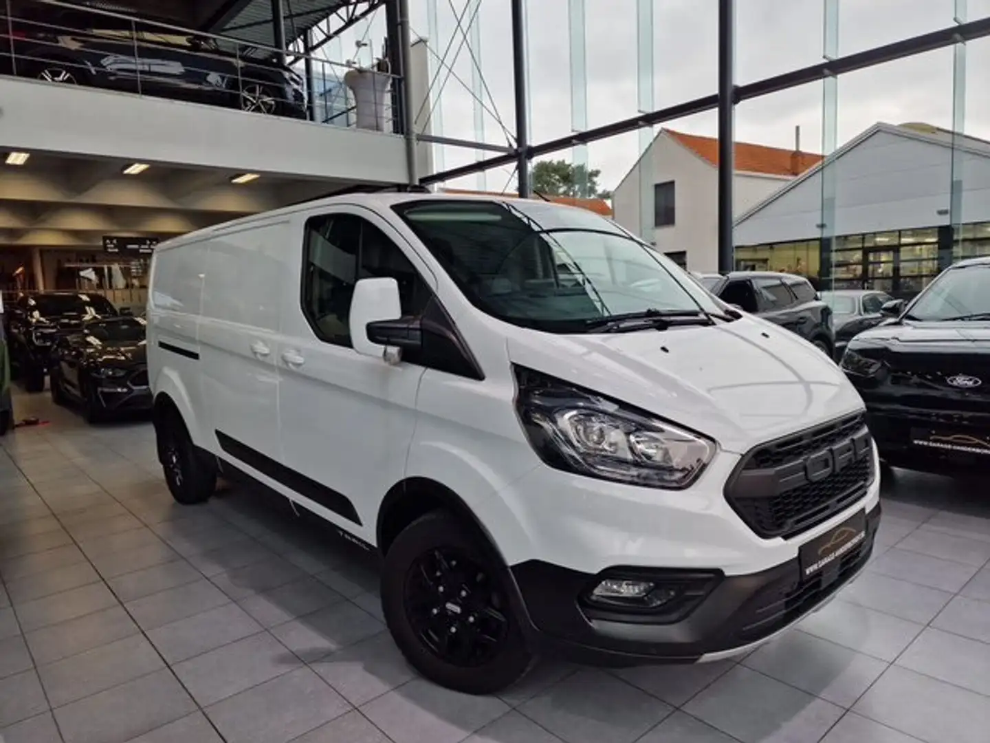 Ford Transit Custom TRAIL L2 130PK 24700+BTW Wit - 1