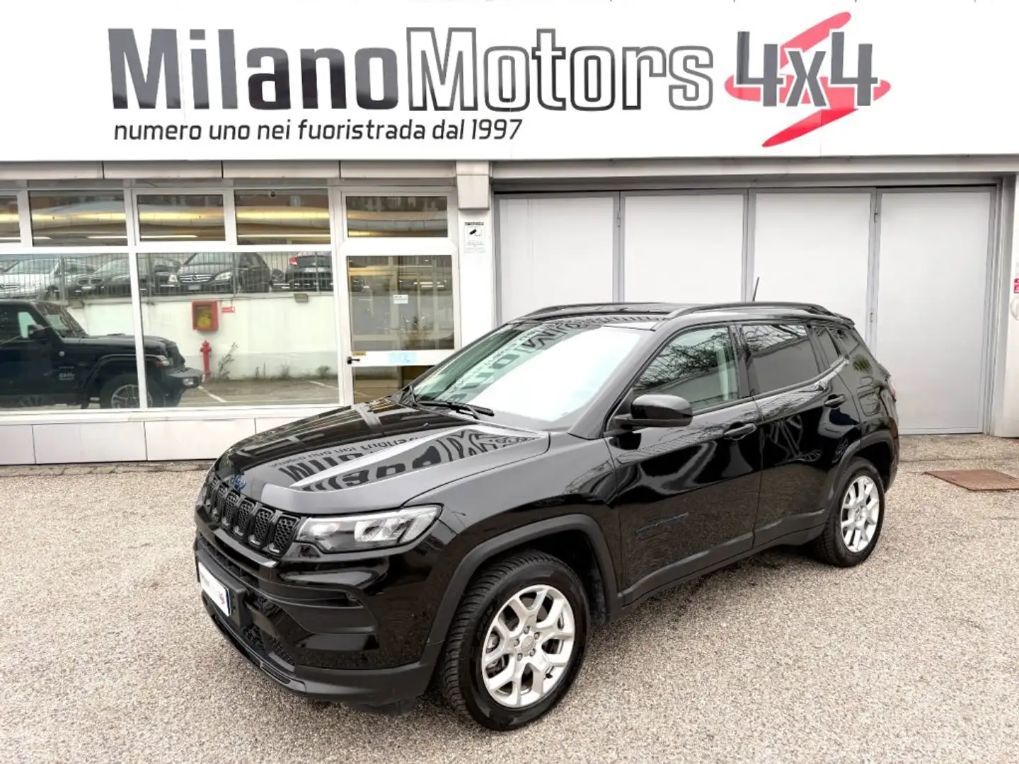 Jeep Compass 1.3 T4 4xe PHEV Longitude AT6 190 CV *PROMO* Noir - 2