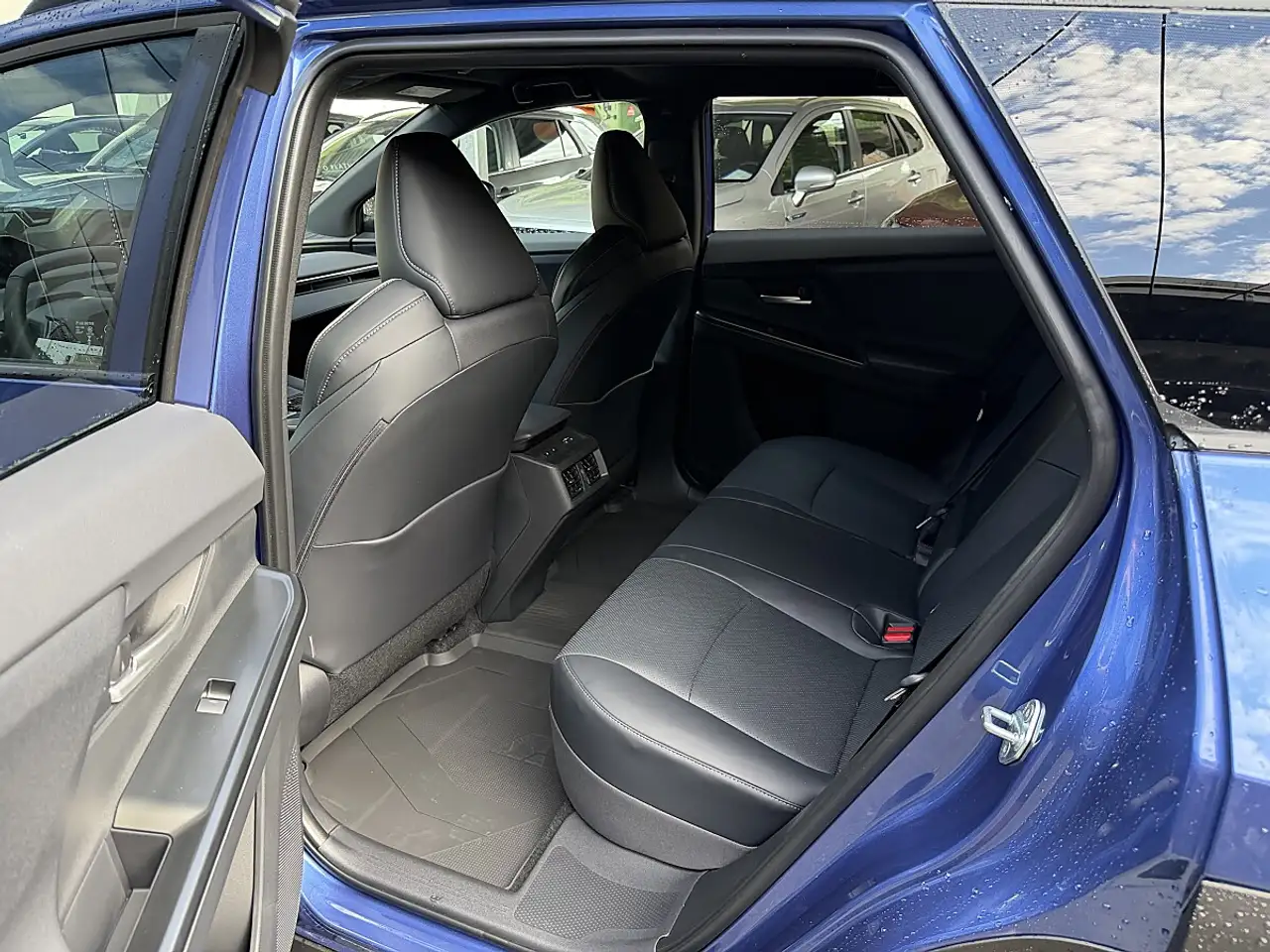 Subaru OUTBACK 2026 — фото 14