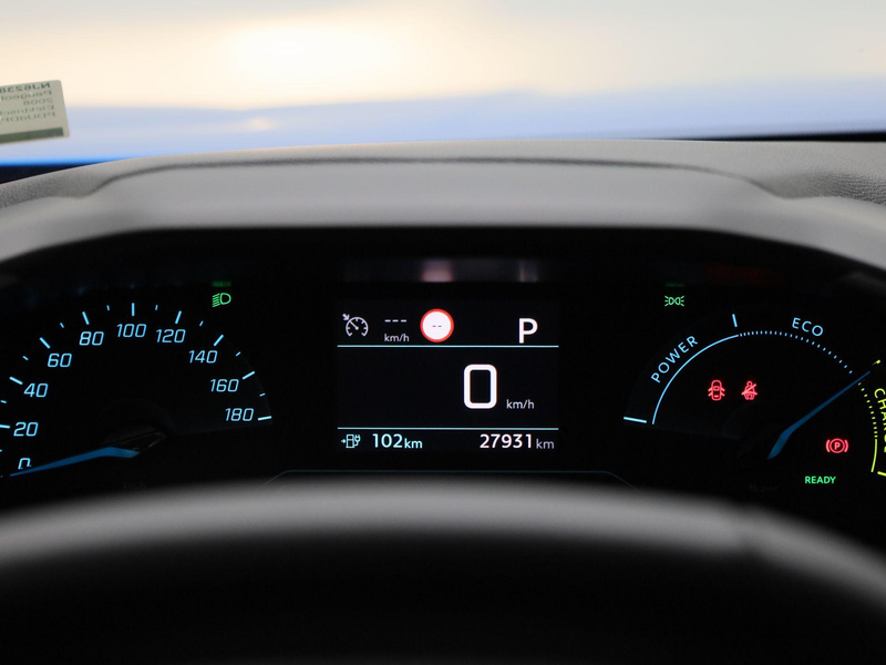 Peugeot e-2008 e-2008 Active | CAMERA | NAVIGATIE | KLIMAATREGELI — photo 8