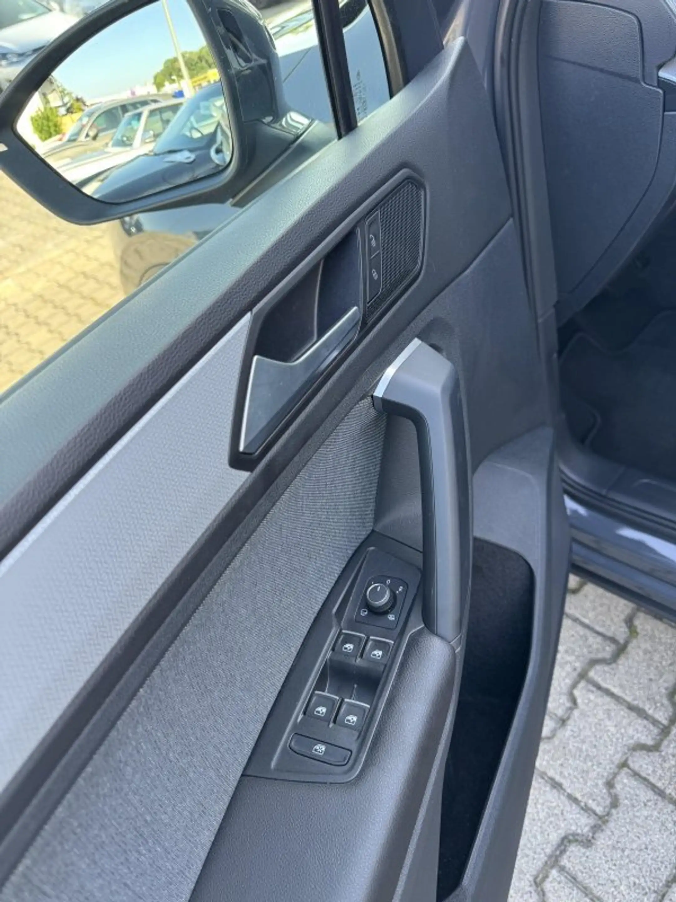 SEAT Tarraco 2.0 TDI Style 7-Sitze DSG Navi ACC LED ALU Climatr — photo 11