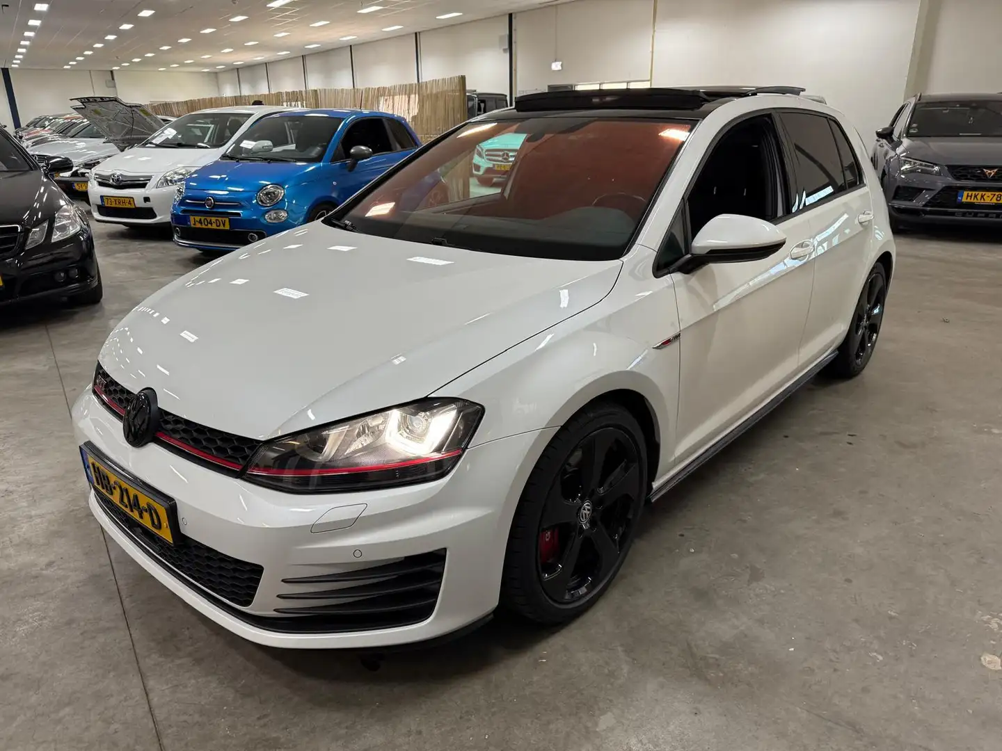 Volkswagen Golf GTI 2.0 TSI Performance / PANORAMADAK / DEALER ONDERHO Wit - 2