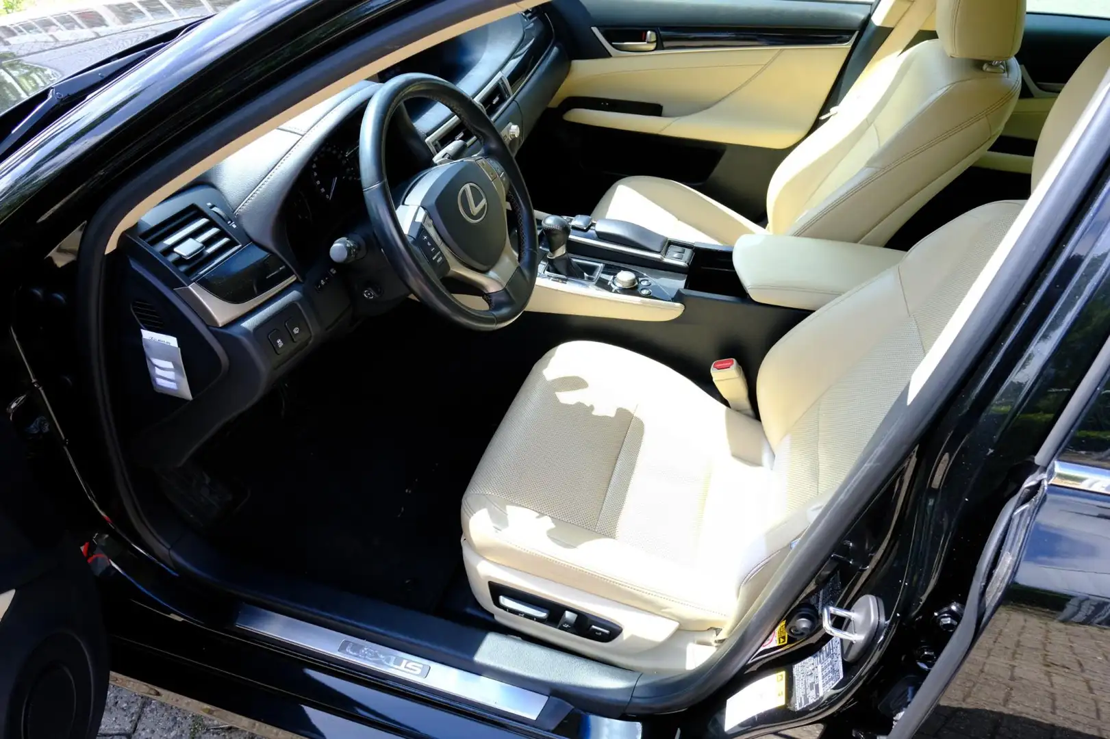 Lexus GS 300 300h Business Line Pro Aut. Leder|Xenon|Navi|Clima Nero - 2
