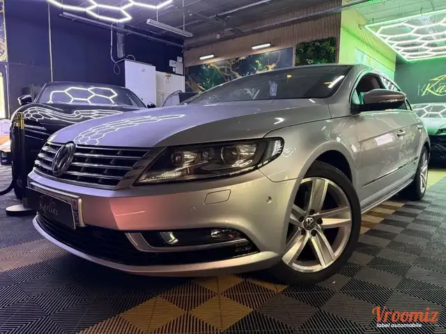 Volkswagen CC 2.0 TDI 170 cv CARAT I Entretien - Sièges chauffants - Rétro dégivrants - Radars