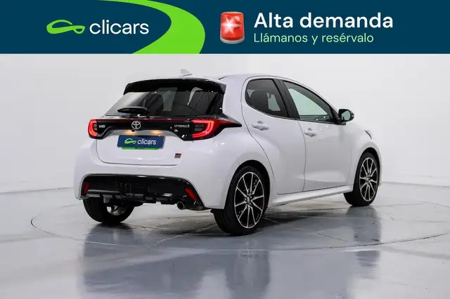 Toyota Yaris view 5