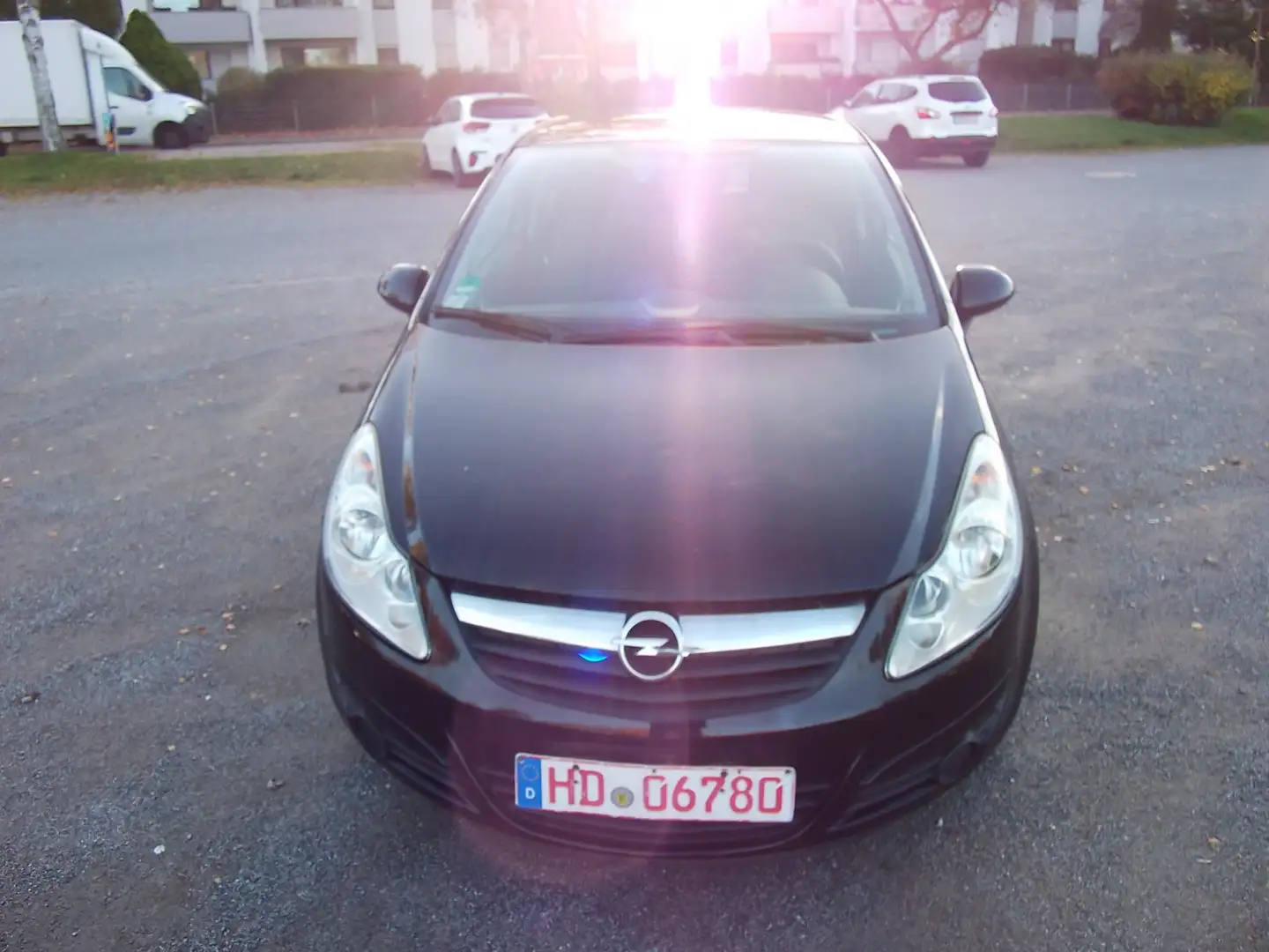 Opel Corsa Corsa  3-Türer 1.2 16V Edition TÜV neu Schwarz - 2