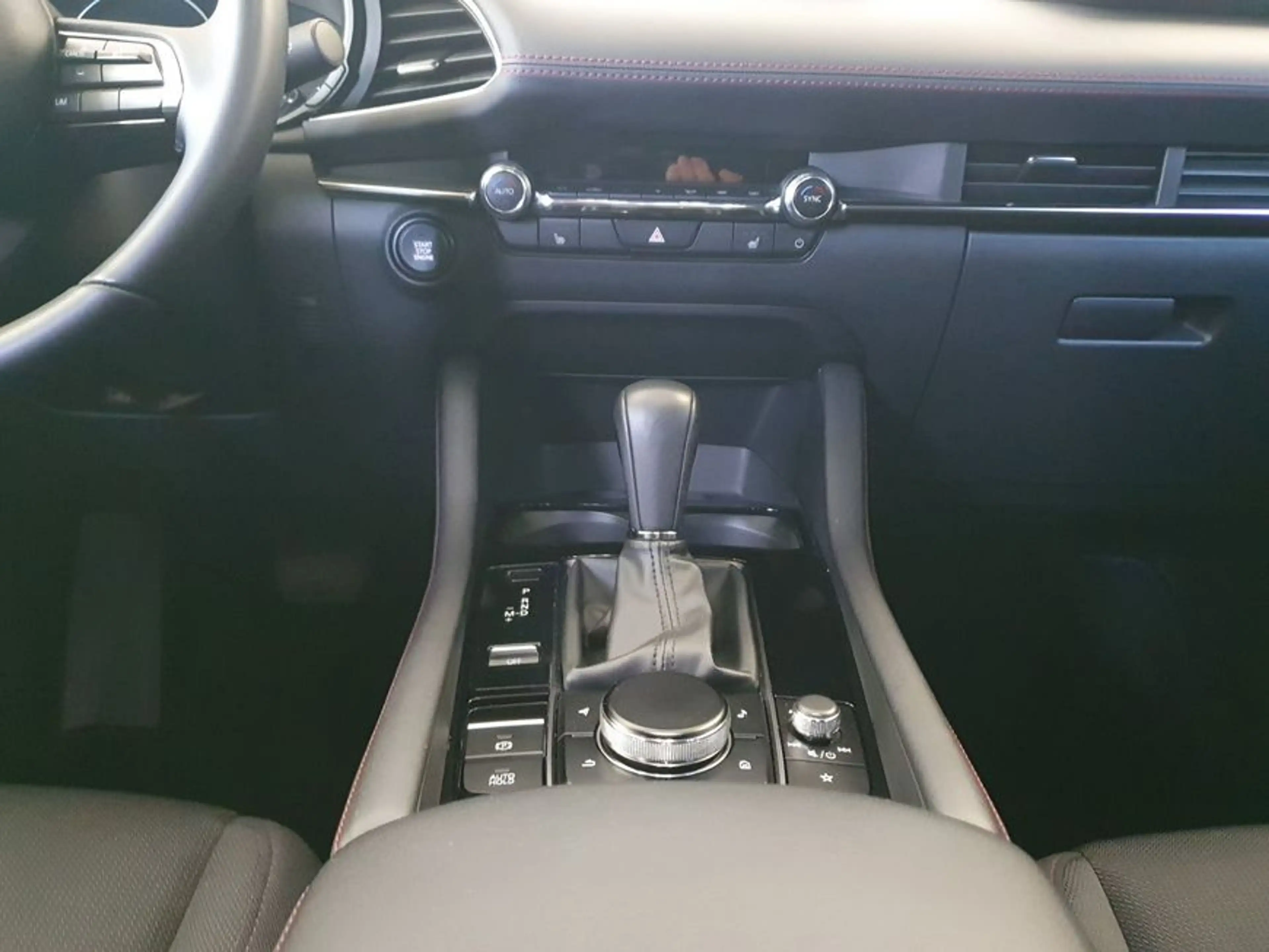 Mazda 3 e-SKYACTIV-G 140 M HYBRID Aut. HOMURA — photo 14