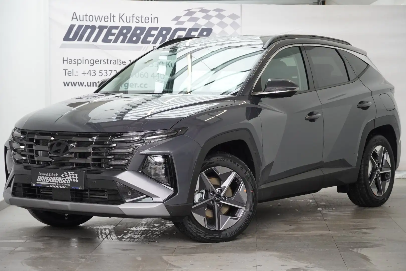 Hyundai TUCSON NX4 GO Plus 1,6 T-GDi PHEV 4WD AT, abzüglich Super Grau - 2