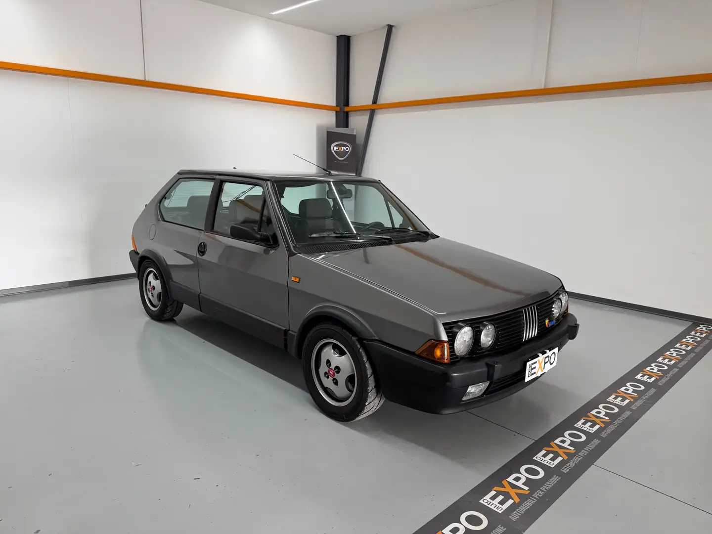 Fiat Ritmo Ritmo 3p 2.0 TC Abarth 130cv Šedá - 2