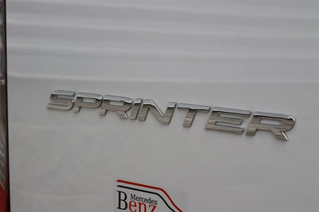 Mercedes-Benz Sprinter снимка Mercedes-Benz Sprinter