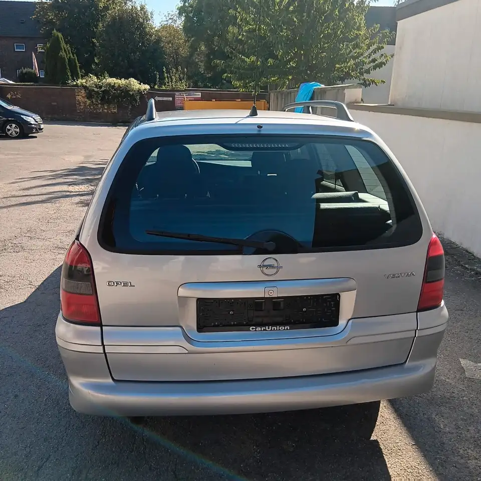 Opel Vectra 1.6 16V Comfort, foto 7