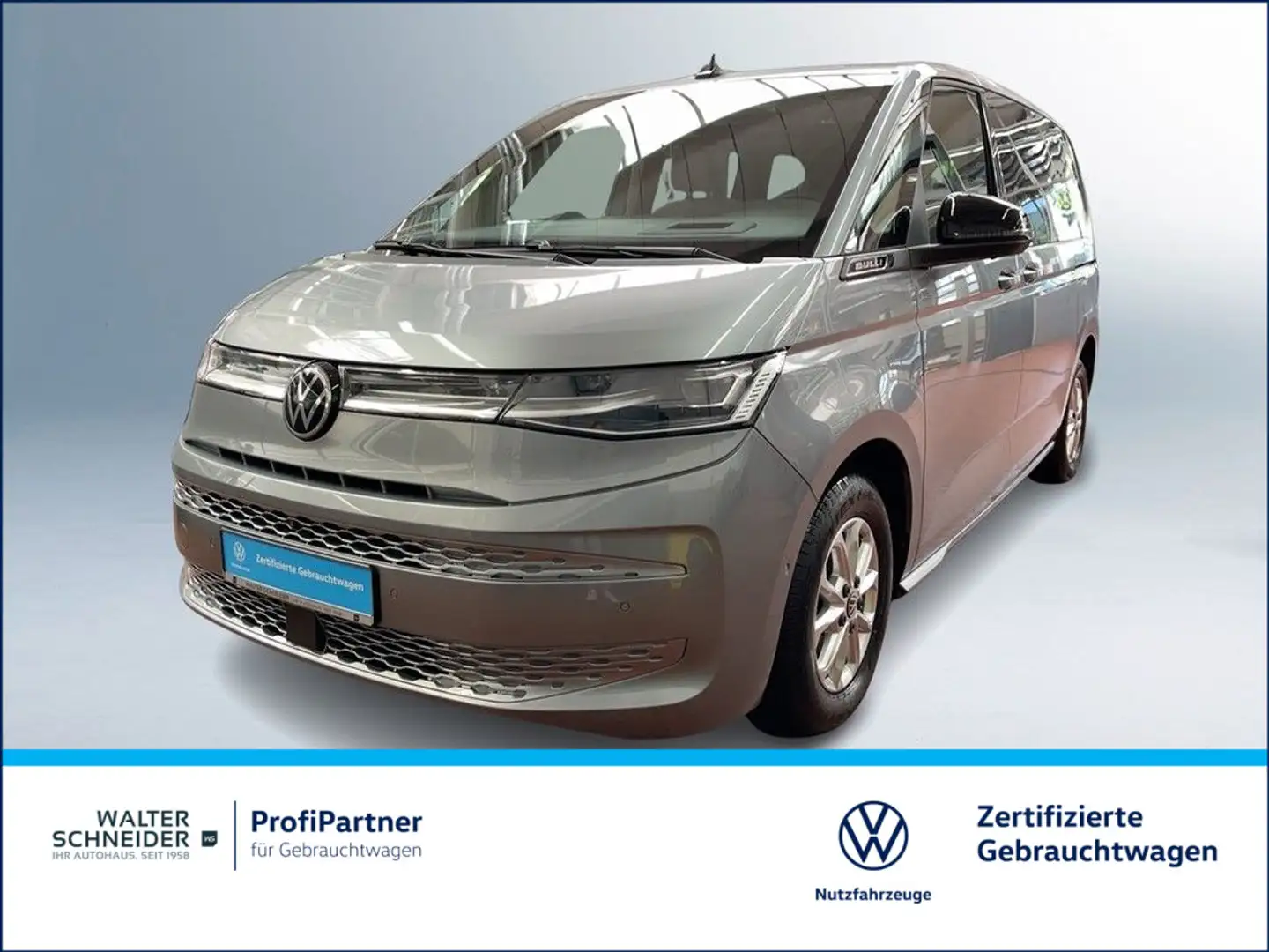 Volkswagen T7 Multivan T2.0 Multivan TDI DSG Life Pano Navi Ma Argent - 1