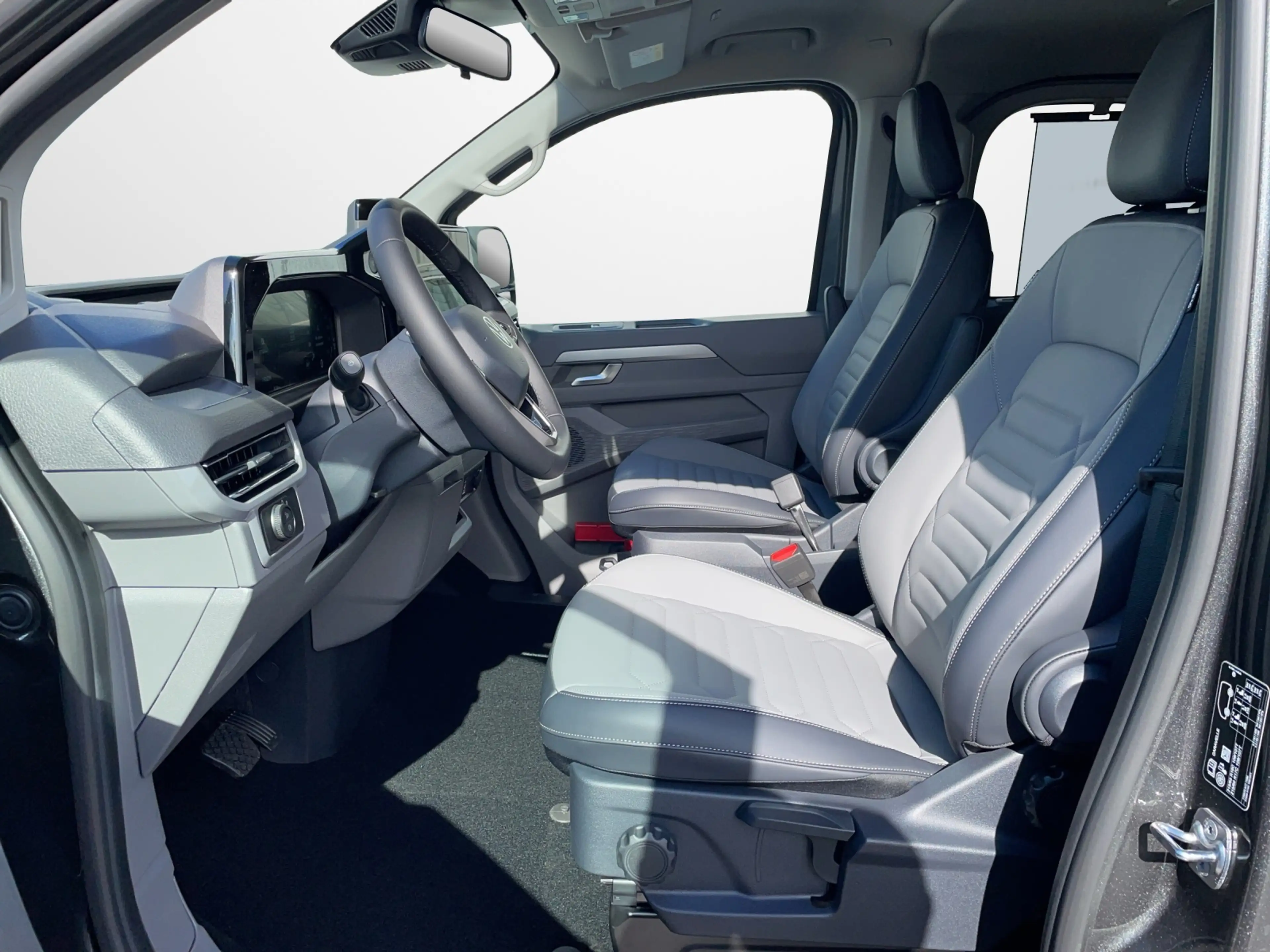 Volkswagen T7 Caravelle 2.0 TDI Automatik Style lang 4MOTION — photo 7