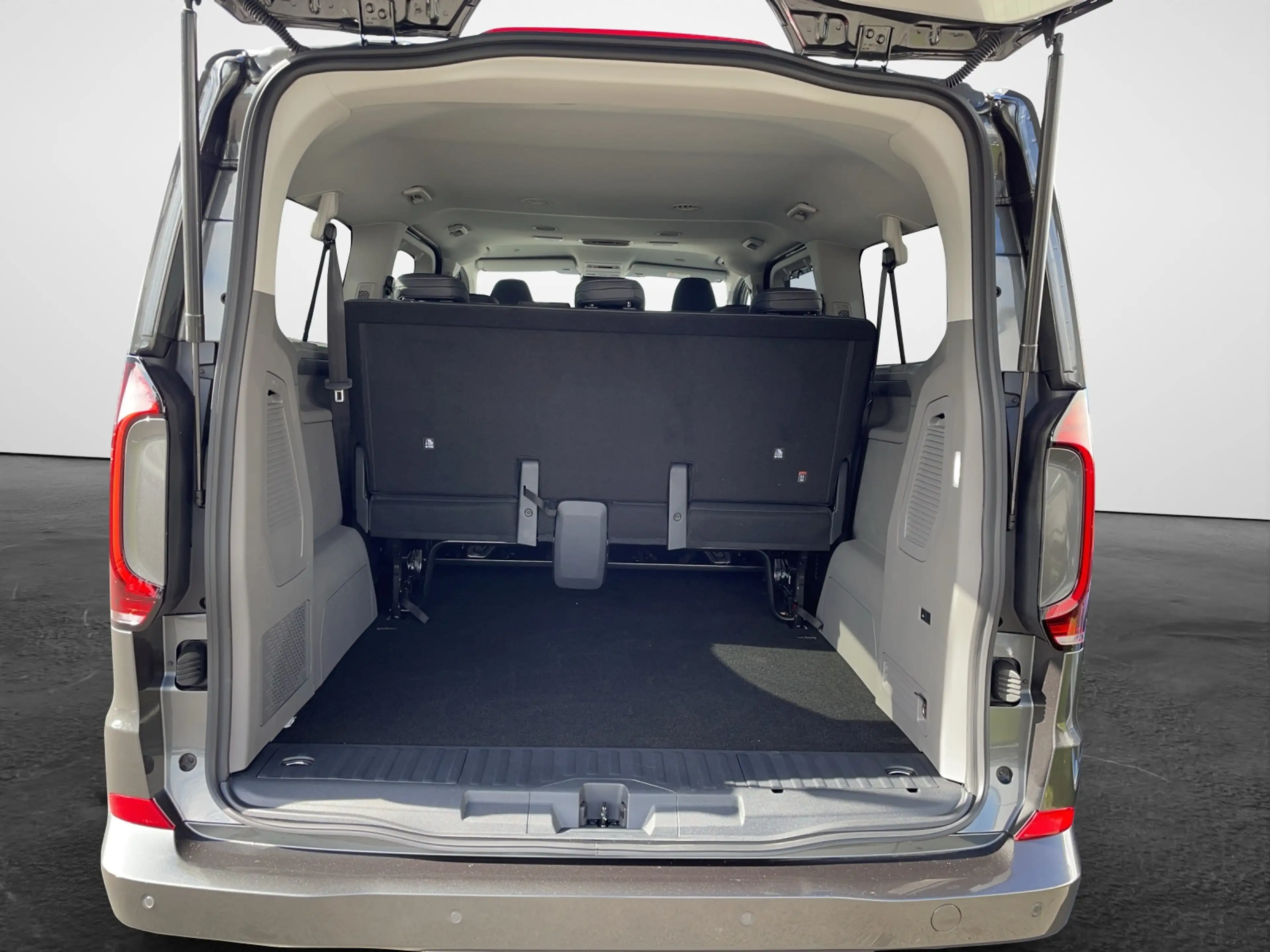Volkswagen T7 Caravelle 2.0 TDI Automatik Style lang 4MOTION — photo 12