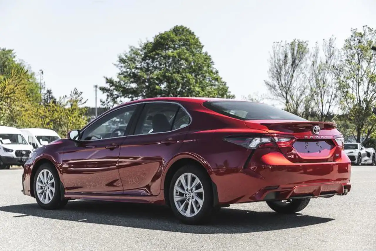 Toyota Camry снимка Toyota Camry