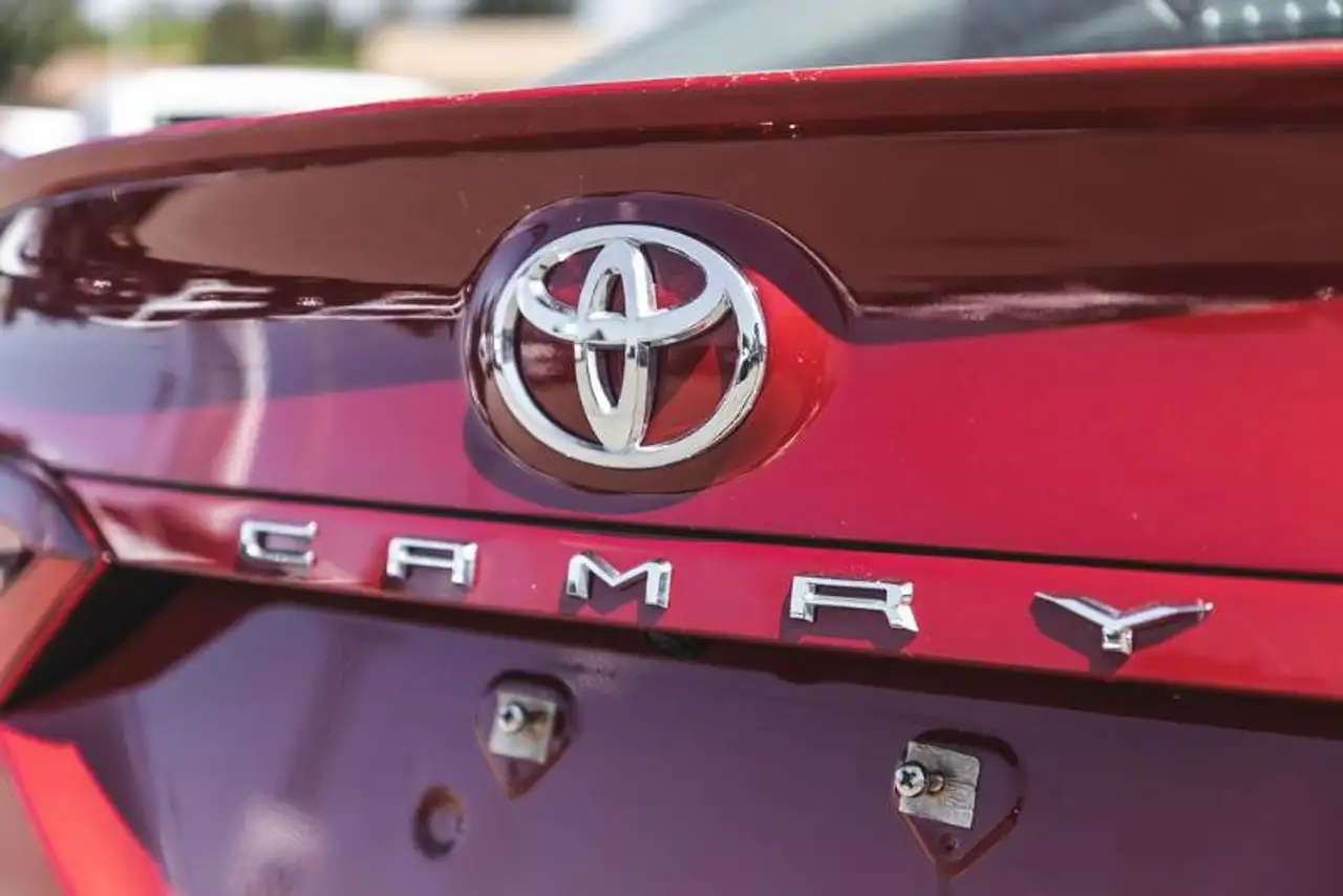 Toyota Camry снимка Toyota Camry