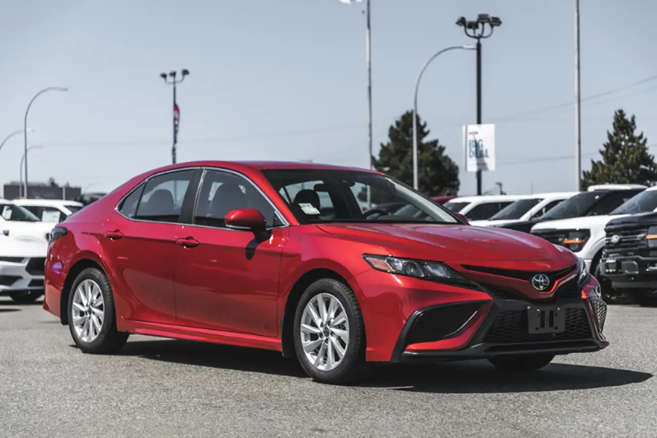 Toyota Camry снимка Toyota Camry