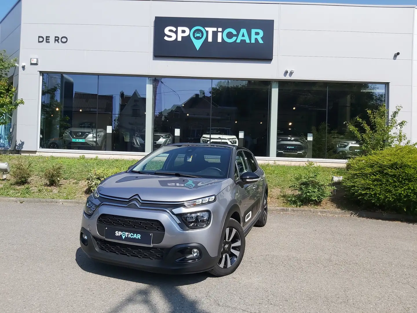 Citroen C3 1.2 i Shine AUTOMATIQUE Gris - 1