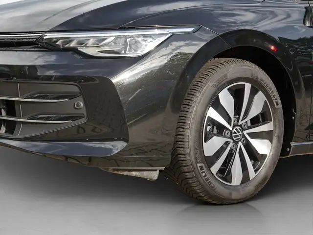 Volkswagen Golf view 13
