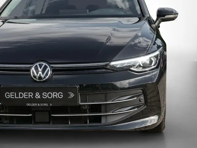 Volkswagen Golf view 12