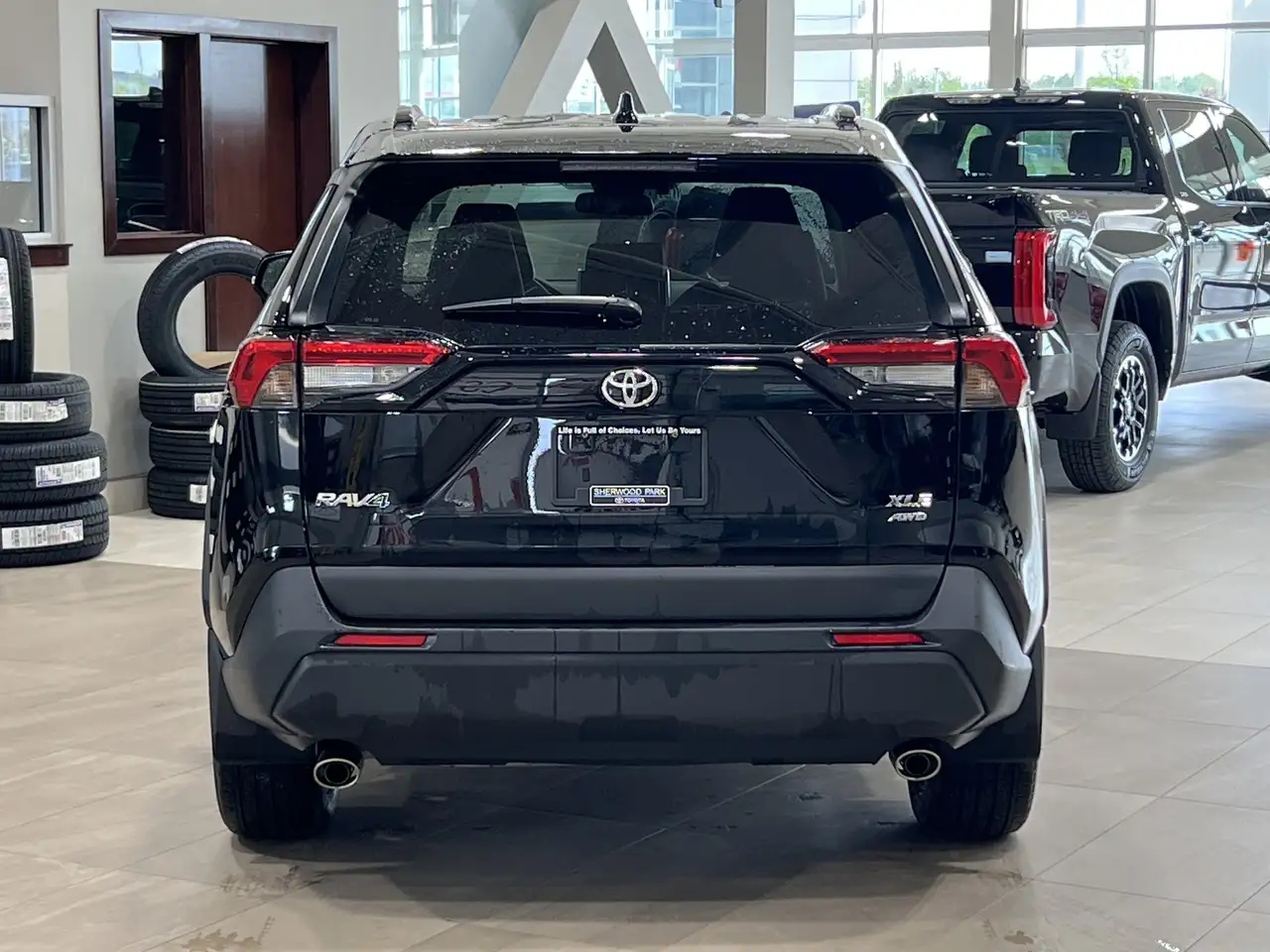 Toyota RAV 4 снимка Toyota RAV 4
