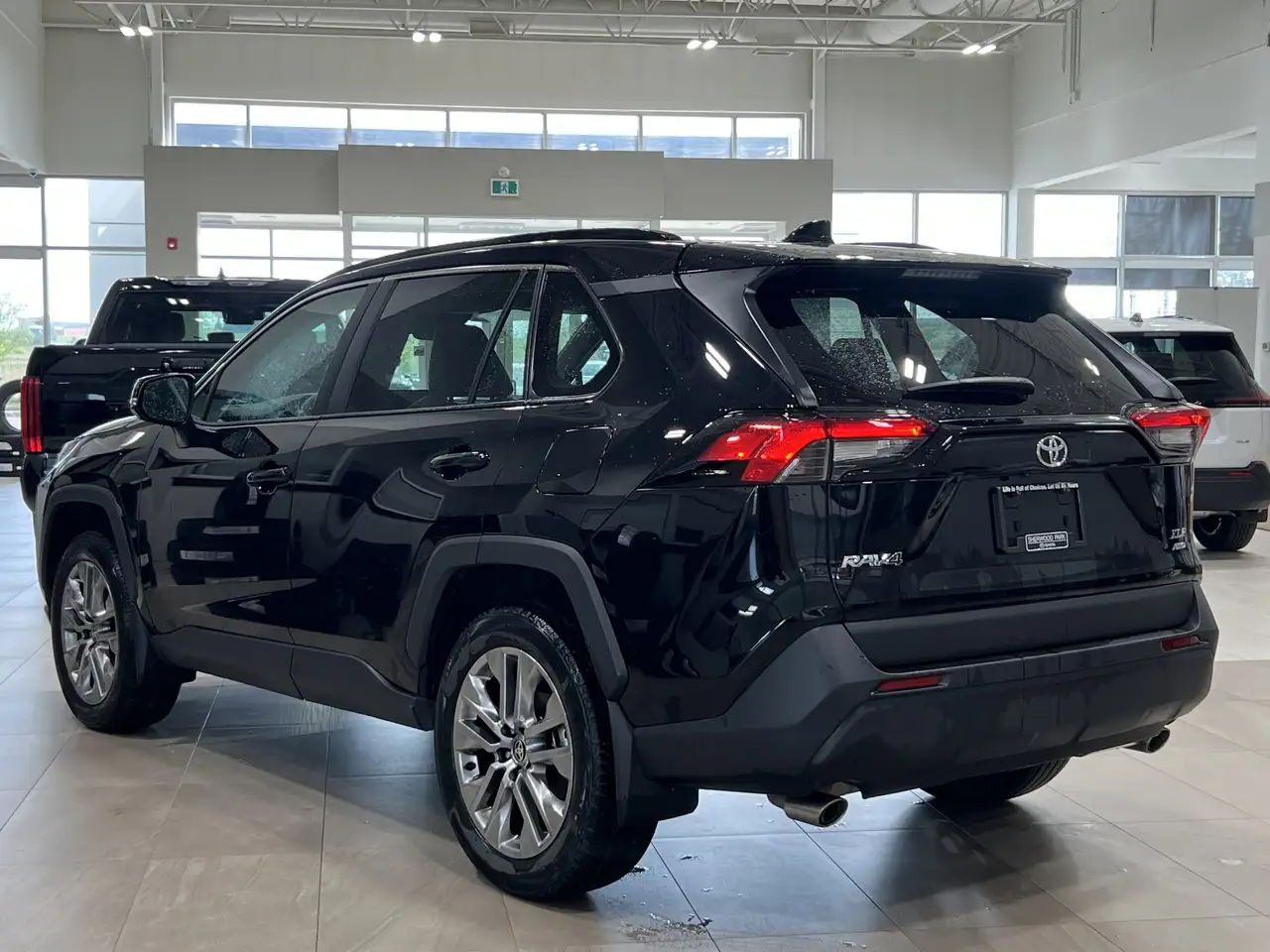 Toyota RAV 4 снимка Toyota RAV 4