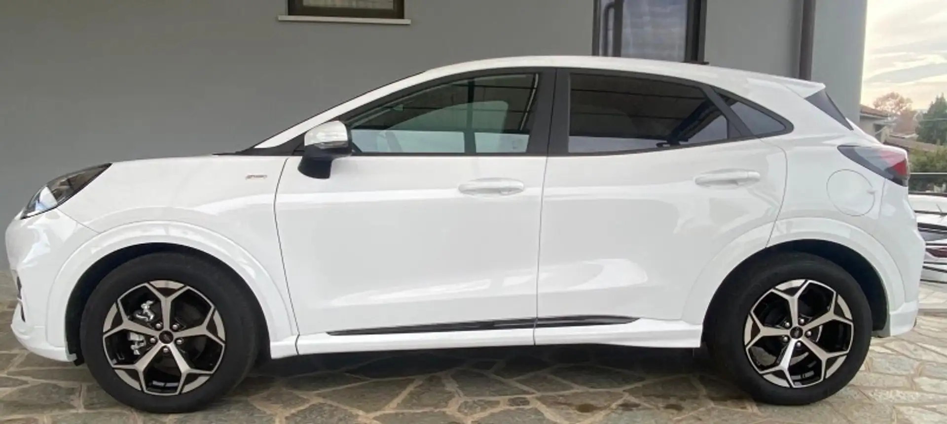 Ford Puma 1.0 ecoboost h ST-Line 125cv Blanc - 2