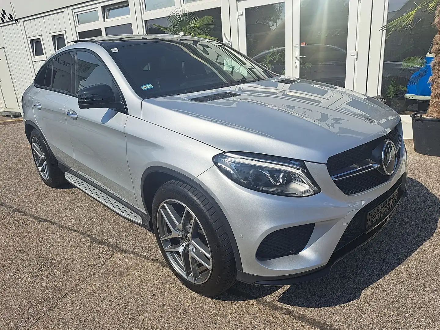 Mercedes-Benz GLE 350 d Coupé 4MATIC Aut. Silber - 2