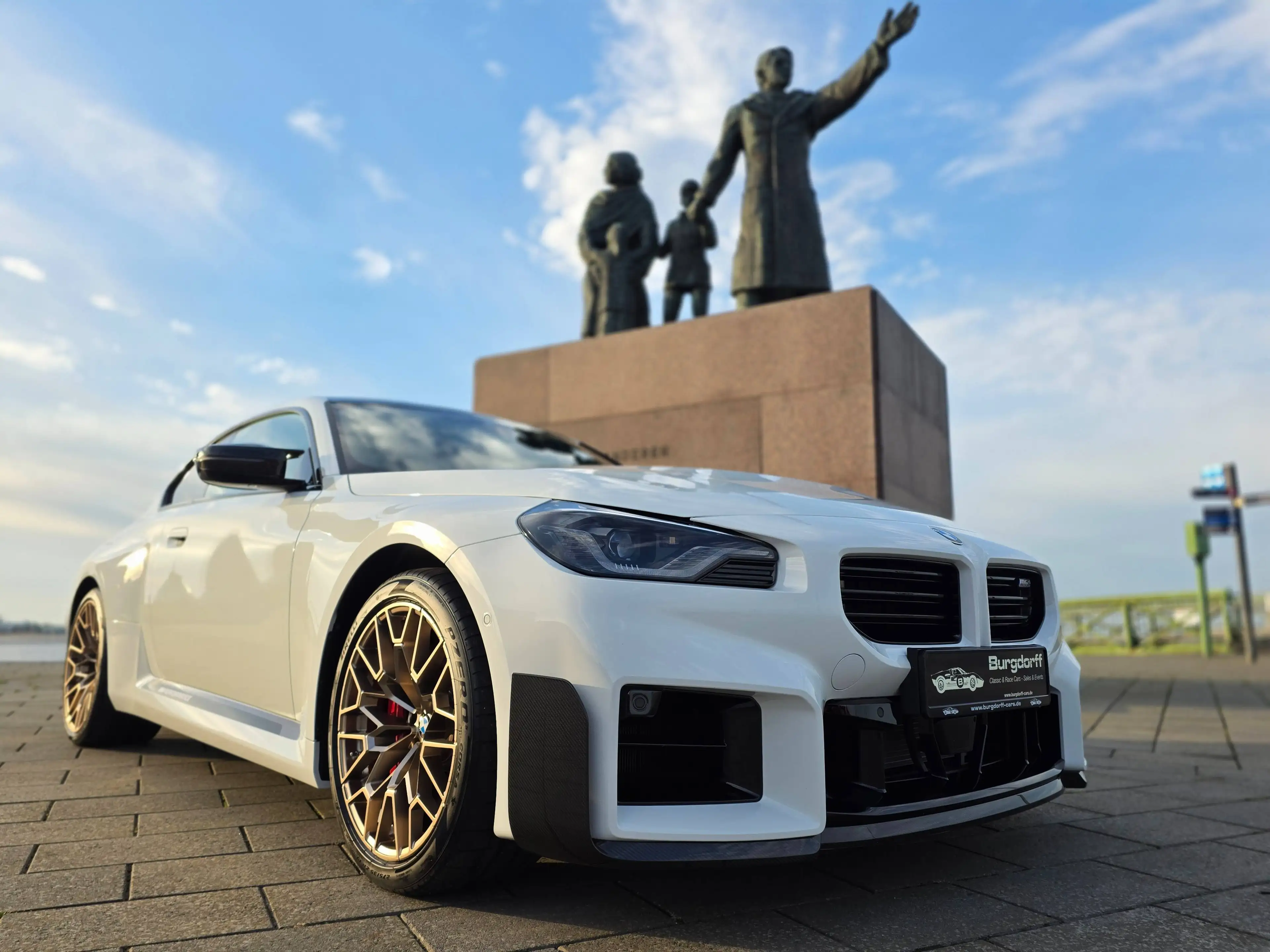 BMW M2 M2 G87 LCI-RACE TRACK-INNOV.-M-PERF.-VOLL A.-NEUWAGEN — photo 6