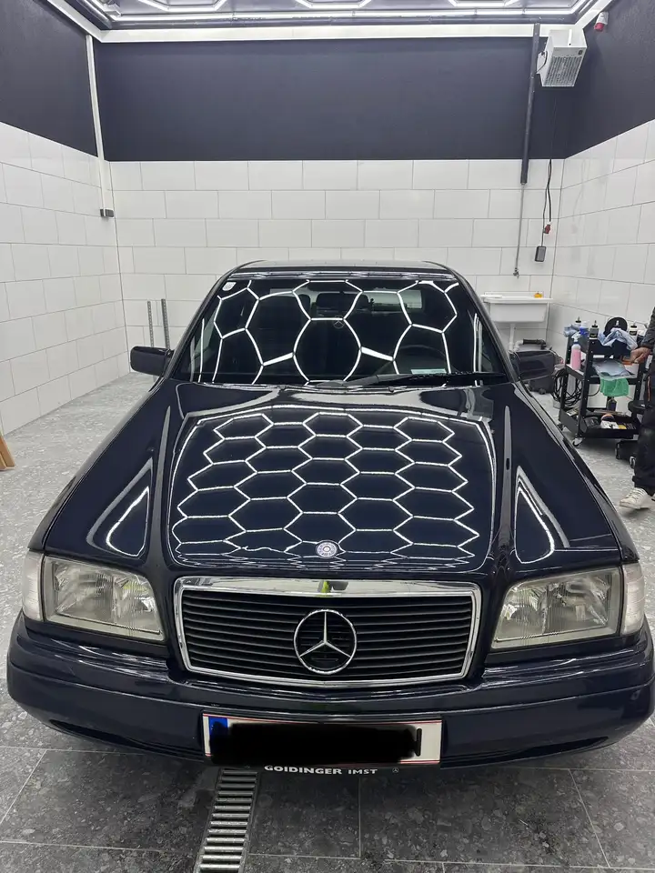Mercedes-Benz C 180