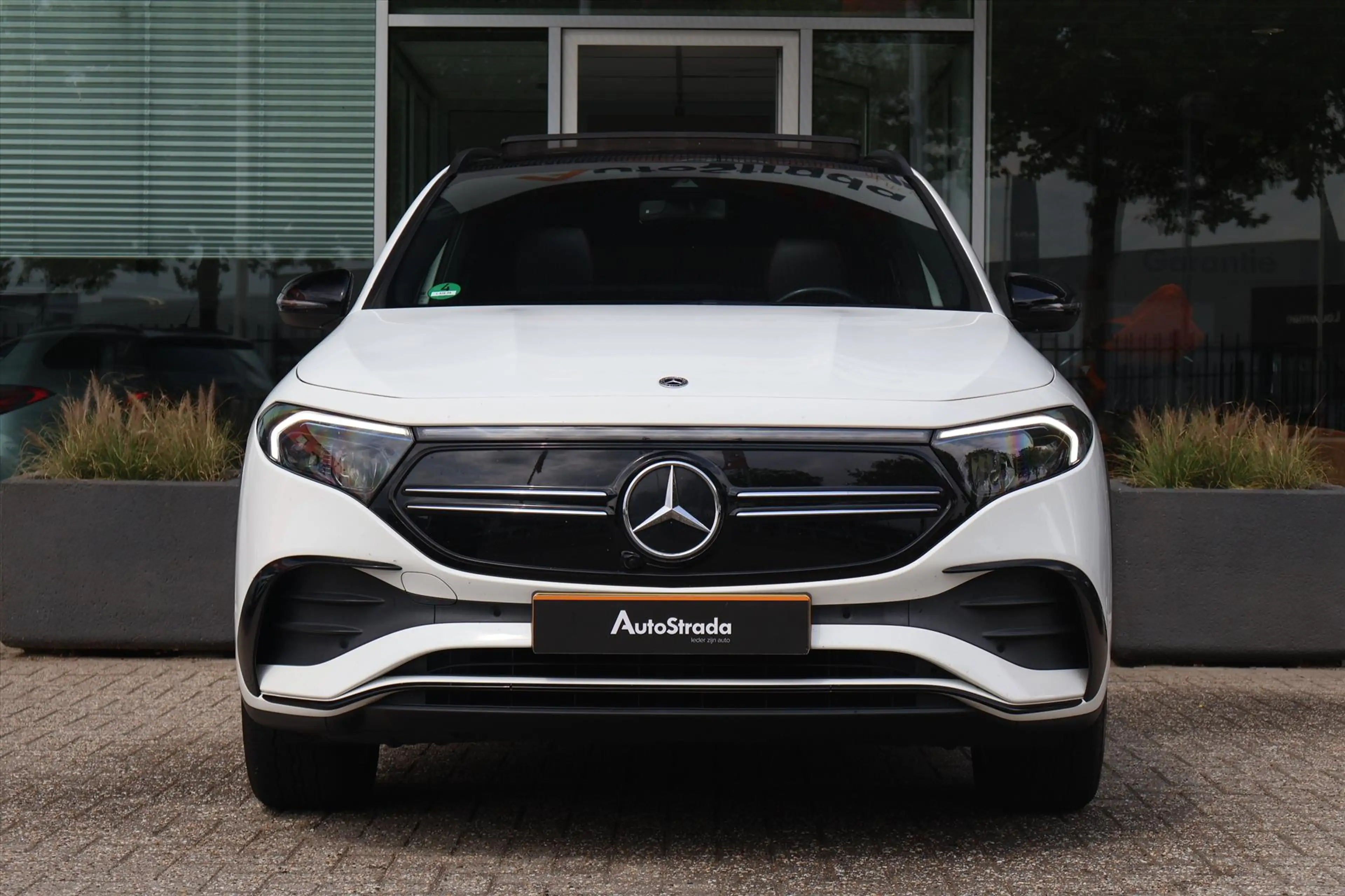 Mercedes-Benz EQA 250 AMG-Line SoH 97% I Camera I Navi I Stoelverwarming — photo 9