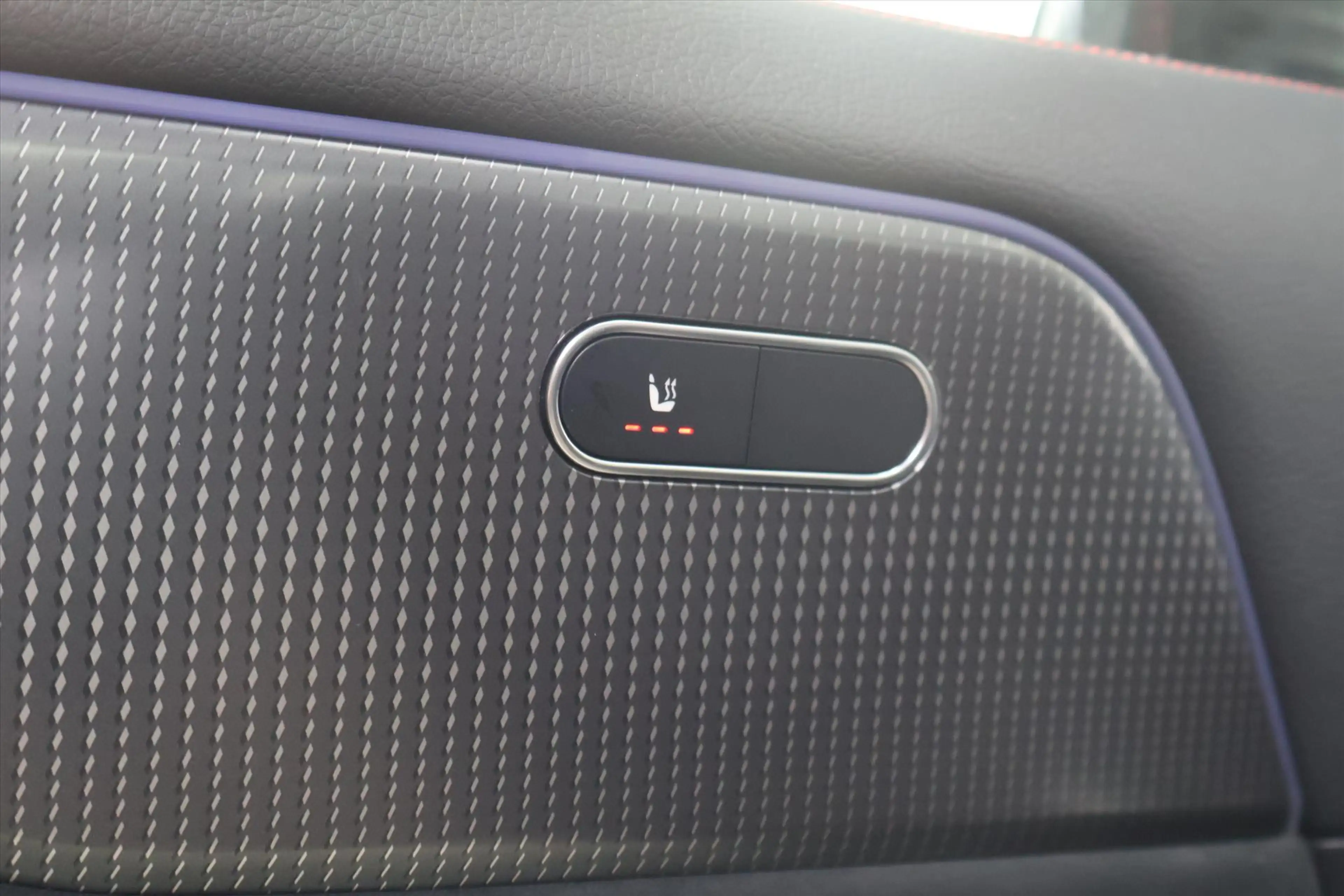 Mercedes-Benz EQA 250 AMG-Line SoH 97% I Camera I Navi I Stoelverwarming — photo 18