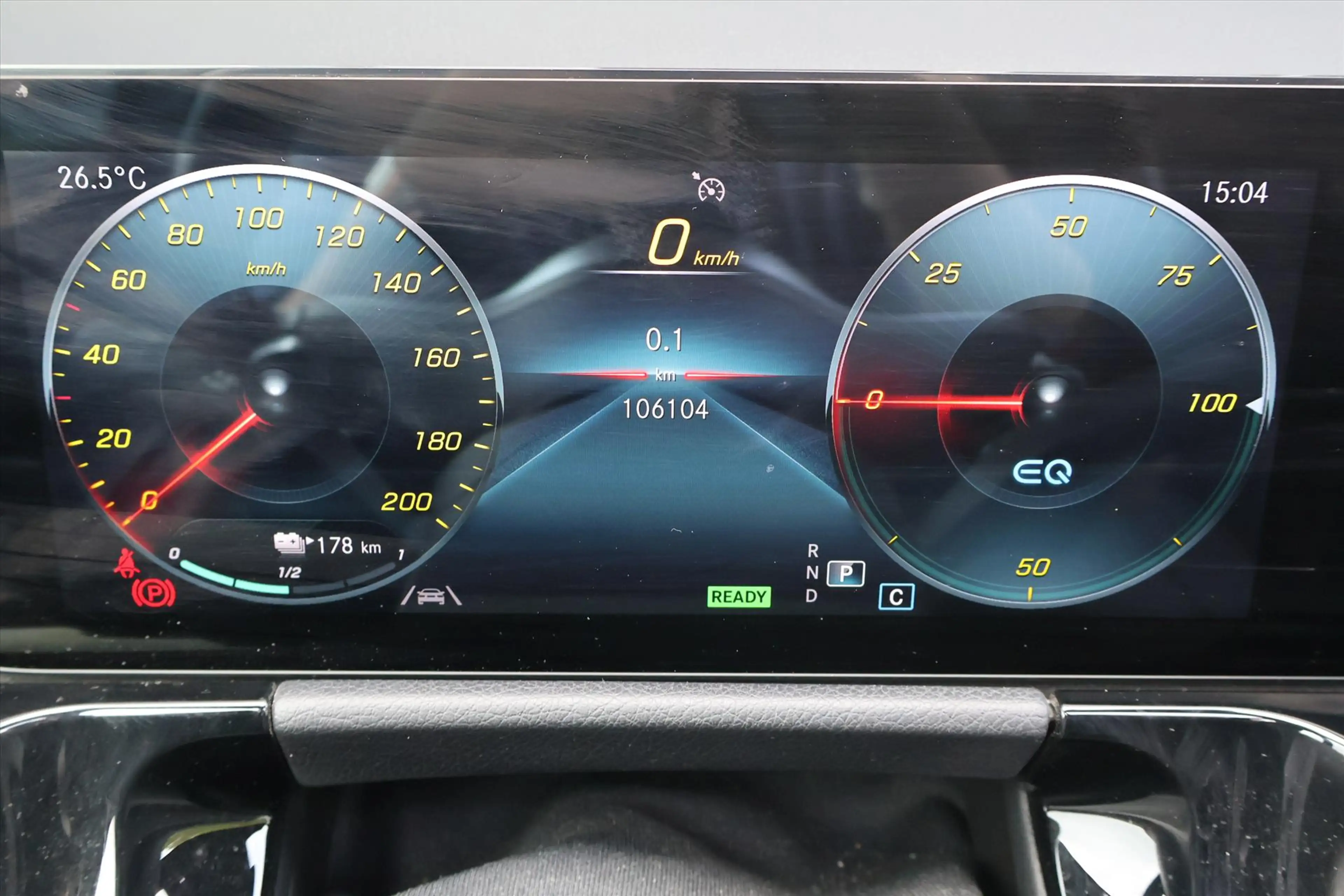 Mercedes-Benz EQA 250 AMG-Line SoH 97% I Camera I Navi I Stoelverwarming — photo 11