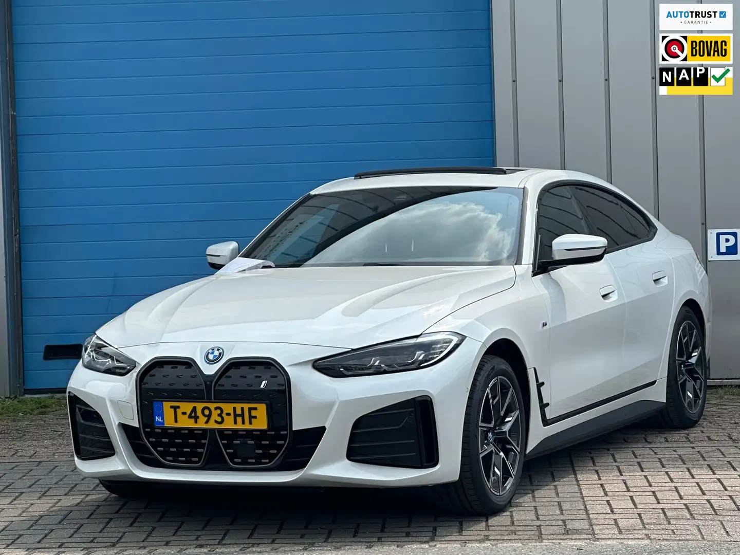 BMW i4 EDrive40 84 kWh M Sport 50 Jahre 5d PANO Wit - 1