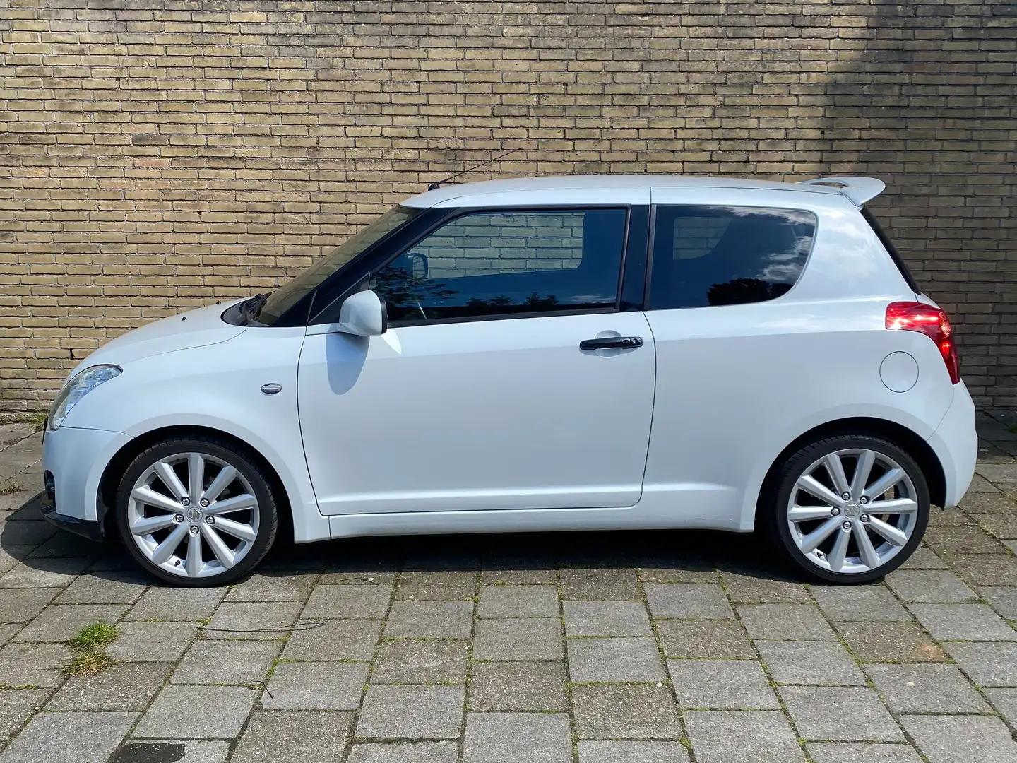 Suzuki Swift Swift 1.6 Sport Blanco - 2