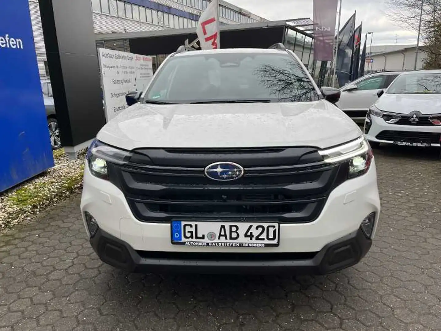 Subaru Forester 2.0ie Exclusive LT, Allwettereifen Weiß - 2