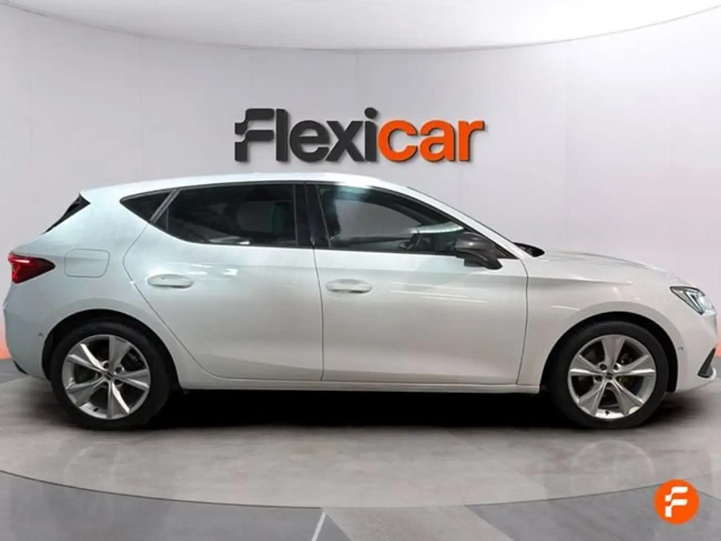 SEAT Leon 1.5 TSI 85kW S&S FR 25 Aniversario Blanco - 2