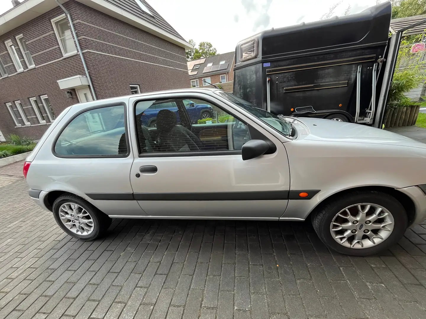 Ford Fiesta Fiesta 1.3-8V First Edition Argento - 1
