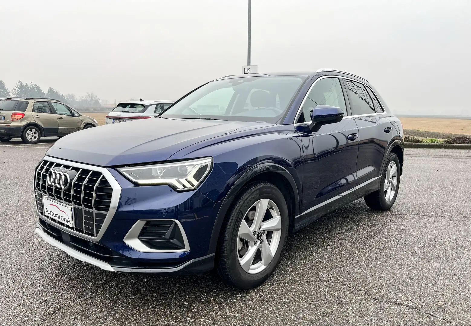 Audi Q3 Q3 II 2018 35 2.0 tdi Business Advanced s-tronic Bleu - 1