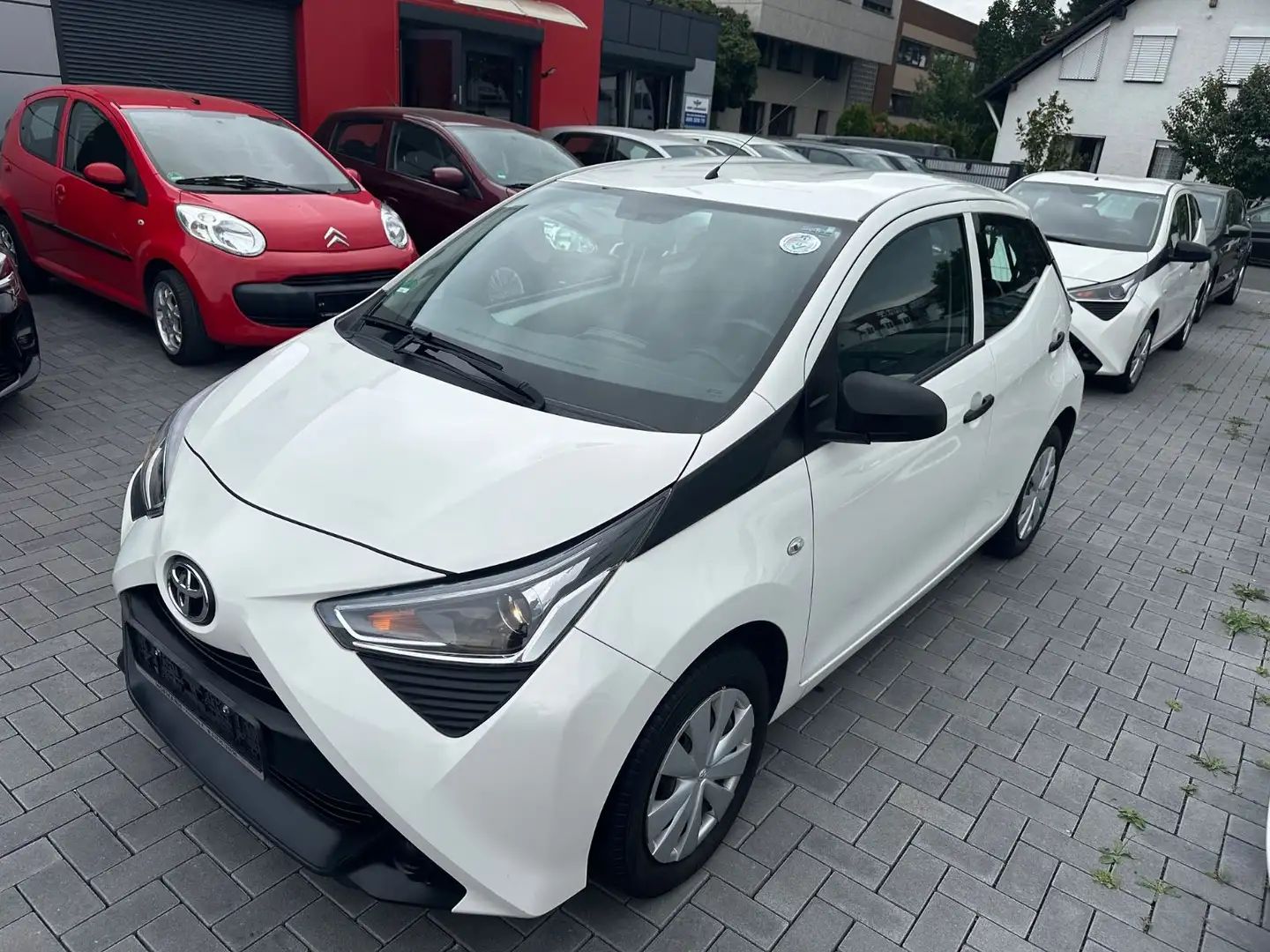 Toyota Aygo AYGO x/ TÜV Neue Weiß - 2