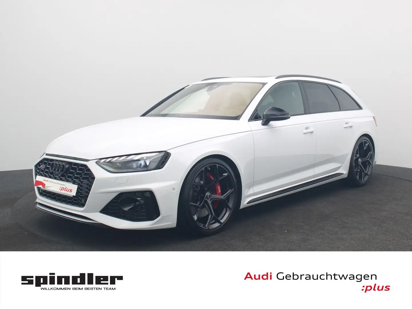 Audi RS4 quattro/ RSCompetition+, Vmax290, AHK Blanc - 1