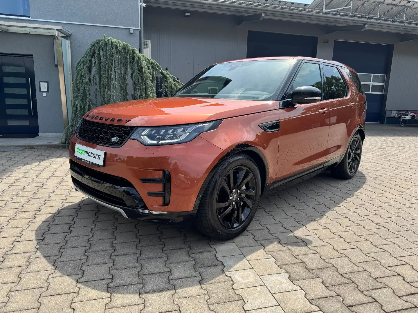 Land Rover Discovery 5 Landmark Edition SDV6 Naranja - 1