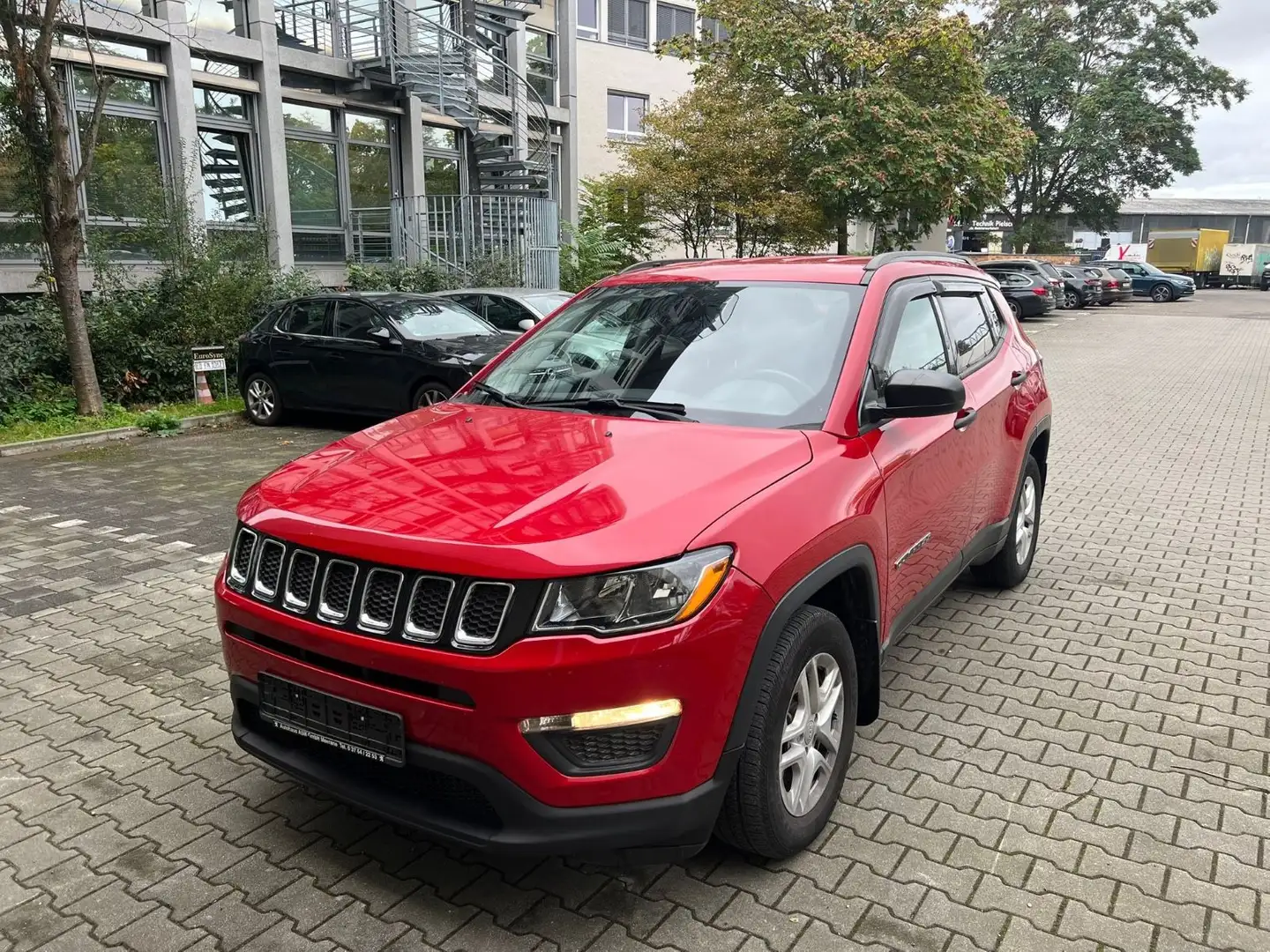 Jeep Compass 2.4 Sport Automatik Rouge - 1